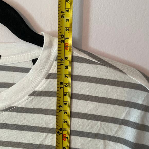 ATM Anthony Thomas Melillo Gray White Stripe Cropped T-Shirt Cotton size Small - Picture 7 of 8